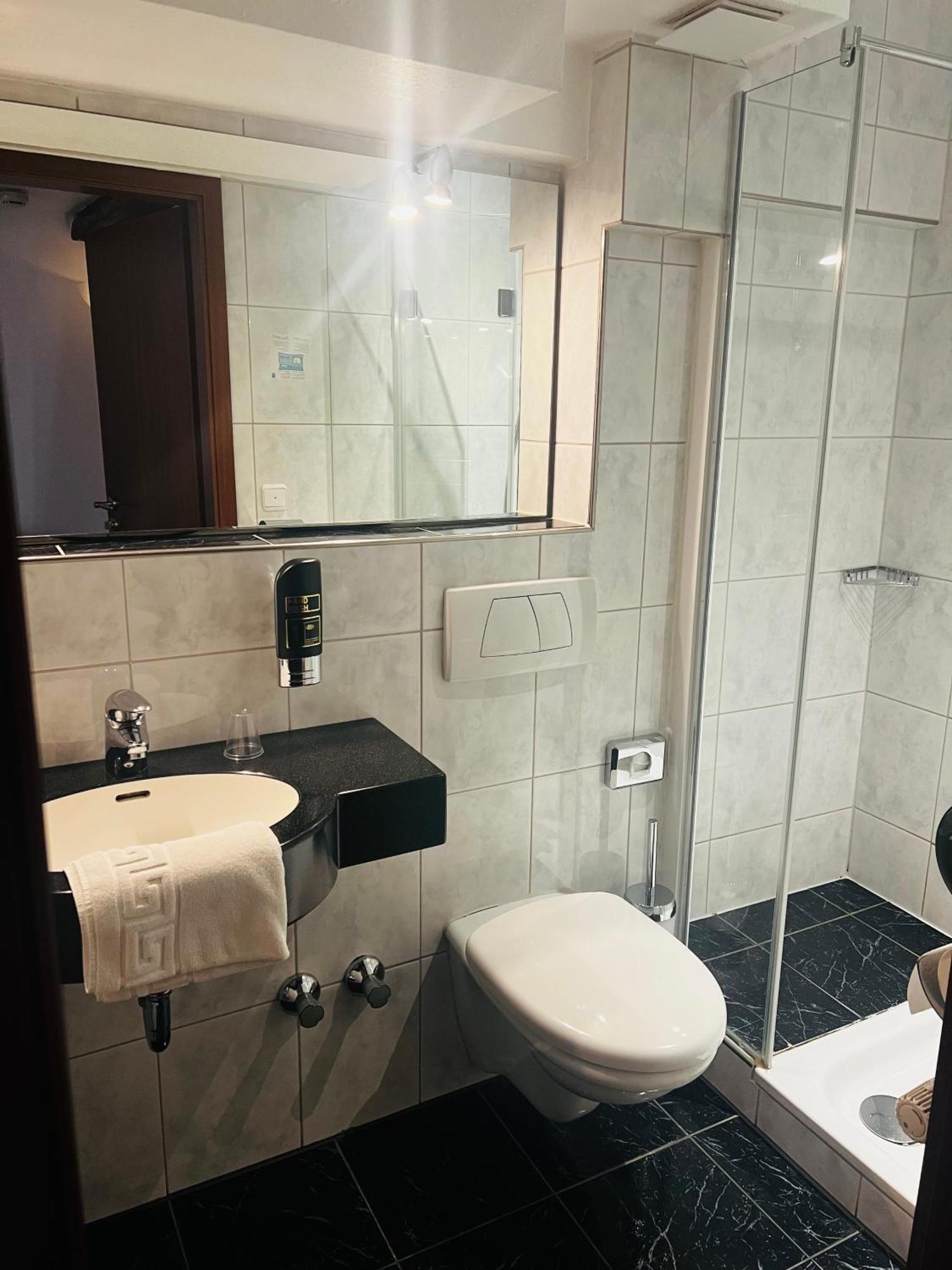 Hotel Am Malerwinkel Wertheim Dış mekan fotoğraf