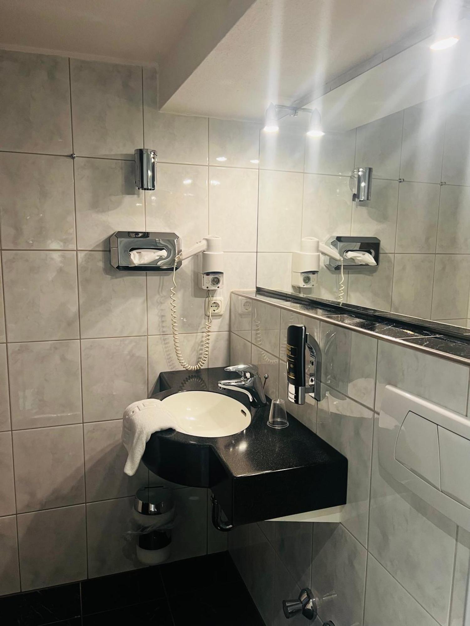 Hotel Am Malerwinkel Wertheim Dış mekan fotoğraf