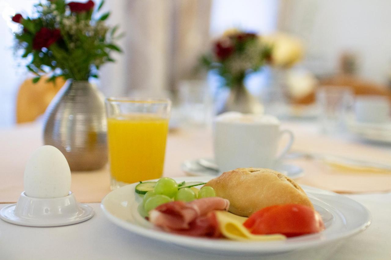 Hotel Am Malerwinkel Wertheim Dış mekan fotoğraf
